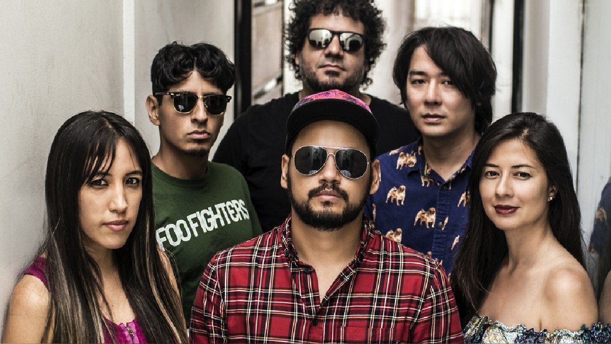 Atronaut Project de Lima-Perú es una banda de shoegaze influyente en su país.